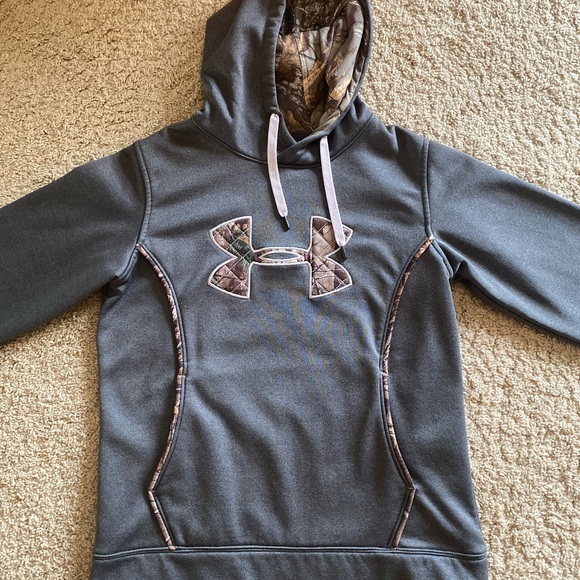 Under Armour Gray/Camo Hoodie, Size S - Picture 2 of 4